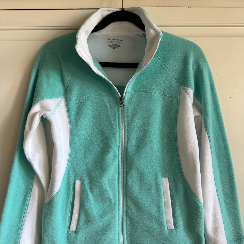 Tek Gear Turquoise and White Top